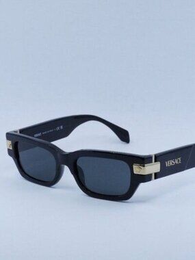 Versace VE4465 GB1/87 Sunglasses Black Rectangle Frame, Grey Lenses